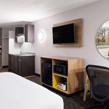 Days Inn By Wyndham Salisbury, Nc Exteriér fotografie