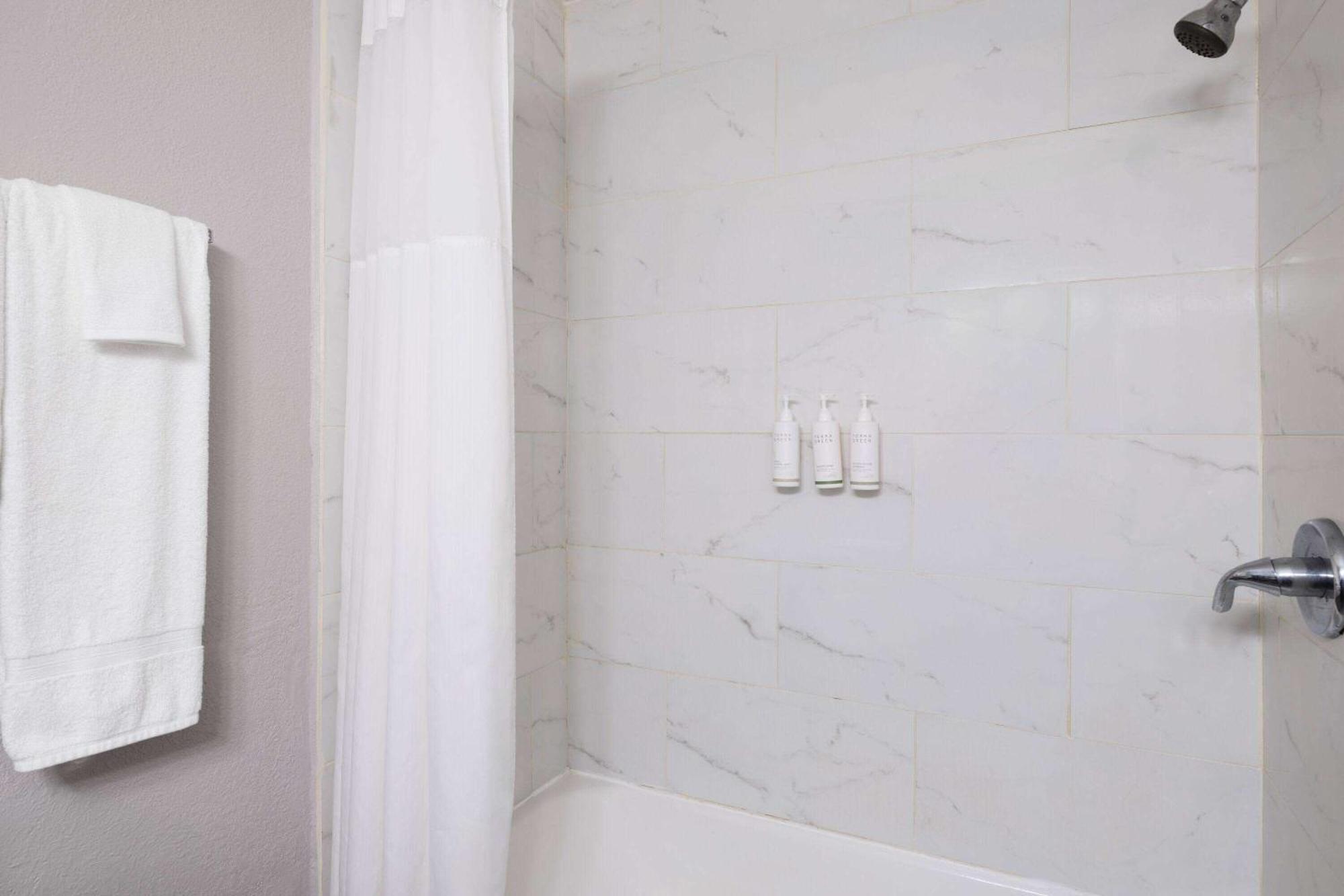 Days Inn By Wyndham Salisbury, Nc Exteriér fotografie