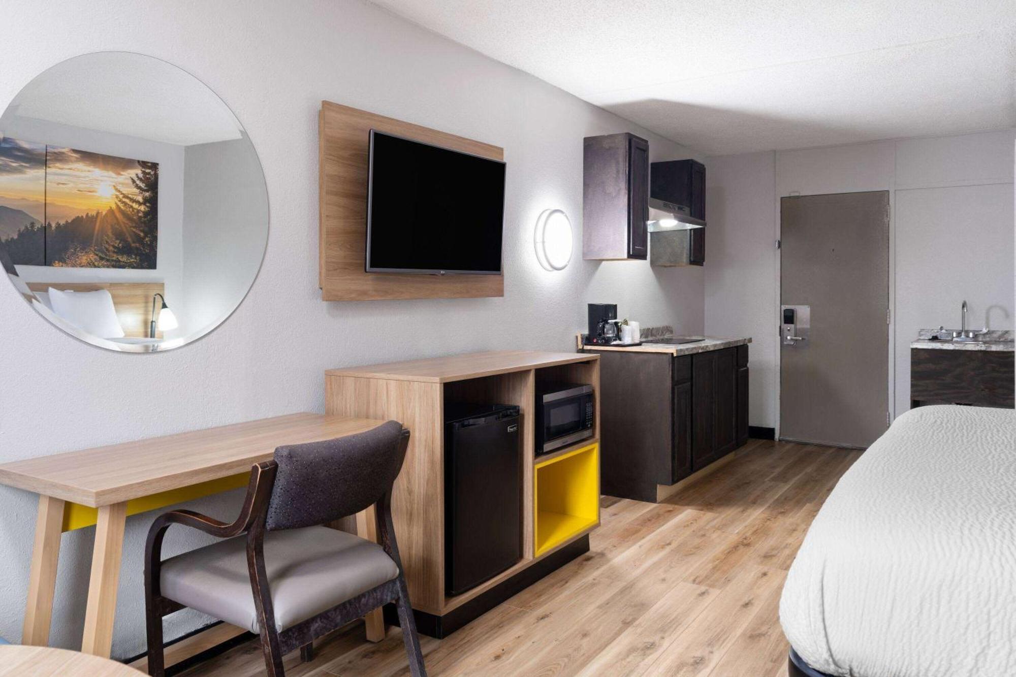 Days Inn By Wyndham Salisbury, Nc Exteriér fotografie